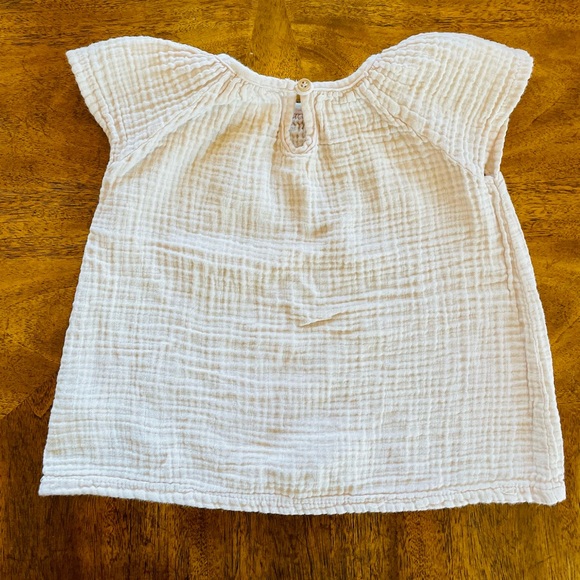 Go Gently Nation Kids Gauze Blouse and Bloomer set in Blush (0-3 months) - Picture 4 of 7